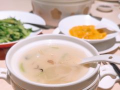 -成隆行·蟹王府(淮海店)