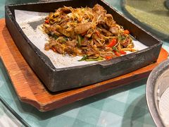 -俭朴菜(鲁磨路店)