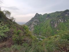 -沣峪森林公园龙潭戏水景区