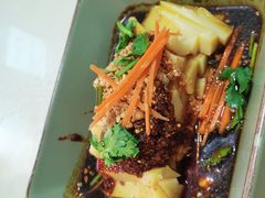 -七步香云南山里菜(昆明老街店)