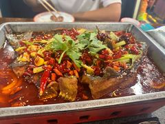 -路边边地标烧烤·川菜·小龙虾·音乐酒馆(良乡长虹店)