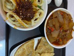 -舌尖尖传统小吃(万达店)
