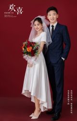 -雪中彩影婚纱摄影·微光艺术中心