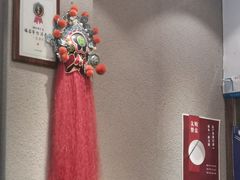 -爆炸头阿姨小四川正宗川味小吃(无任何分店)