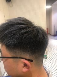 -PE SALON