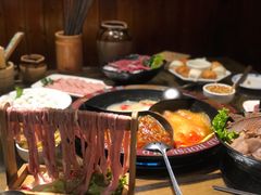 -老房老舍重庆火锅(假日城市店)
