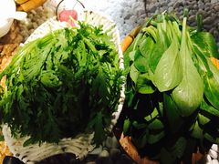 -慢丽江·云南野生菌土鸡锅(西山店)