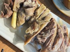 -贯贯吉·清真餐厅(浙江中路店)