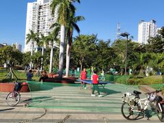 -金鸡岭桥头公园
