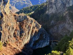 -龙潭大峡谷自然风景区