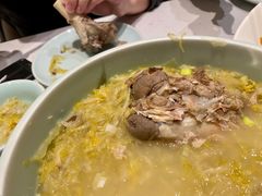 棒骨烩酸菜-北李妈妈菜·海肠捞饭(高新万达店)
