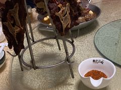 -鲁小三·大骨自助(金山总店)