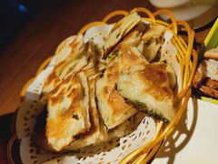 葱油饼-胖哥俩肉蟹煲(五道口店)
