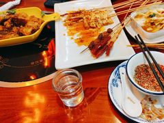 -老何太太鹤岗小串·团建聚餐(龙华店)