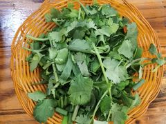 -老刘生态大鱼坊铁锅炖鱼(赛马场店)