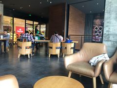 大堂-星巴克(深圳新沙天虹店)