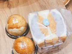 -沁屋面包店(人民东路店)