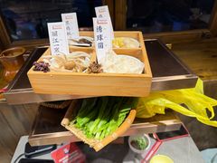 -阿婆情腊排骨火锅·野生菌季(古城旗舰店)