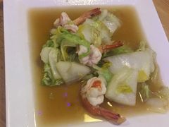 -J Daeng Seafood