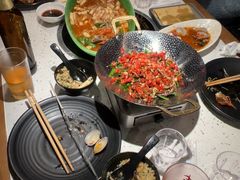 -沪小胖·小龙虾·蓝龙王(八佰伴店)