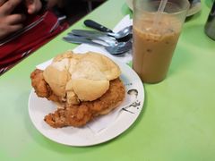 猪扒包-胜利茶餐室