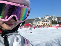 -亚布力新体委滑雪场