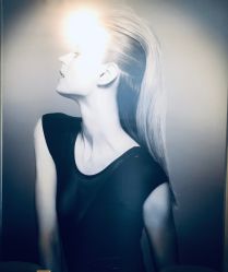 -塞巴斯汀SEBASTIAN专业美发店