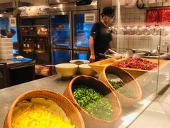 自助取餐区-太二酸菜鱼(武汉光谷保利店)