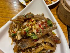 手撕小黄鱼-小城粥道·海胆鲜虾粥(解放广场店)