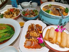 鸿运烧味拼盘-味妙顺德厨房(绿地缤纷城店)