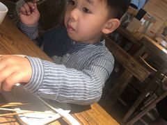 -平娃三宝烧烤·面食(南小街店)