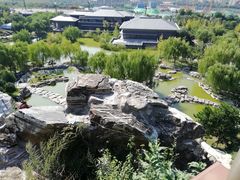 -鹦鹉寺公园