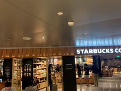 -星巴克臻选(国贸商城首店)