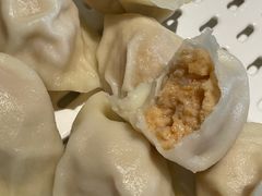 蟹黄馅饺子-百饺园酒楼(平山道店)