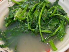 -杨三孃跷脚牛肉(美洲花园店)