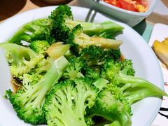 -老乡鸡(上海品尊国际中心店)