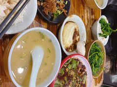 -朱大嘴肥肠血旺(福字街店)