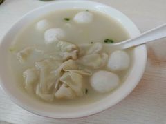 -面婆婆东台鱼汤面(湛江路店)