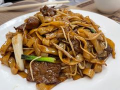 干炒牛河-黄枝记(议事亭前地店)