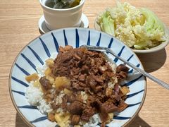 -红猪卤肉饭(大西洋美食城店)