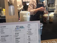 -奈雪的茶(凯德新都心店)