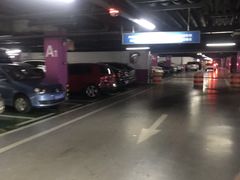 -鹏欣·水游城A区-停车场