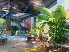 -J Create城市露营咖啡·简餐·宠物(上海动物园店)