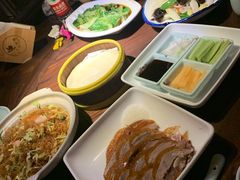 -韵秋荷(宝山龙湖天街店)