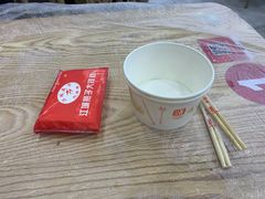 -江城燕子大排档(江汉路步行街店)