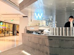 -M Stand(银泰中心in01店)