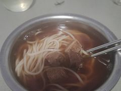 -李先生牛肉面大王(北京站售票厅餐厅)