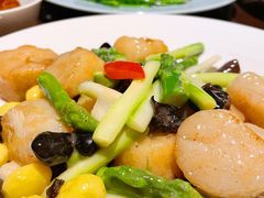 芦笋云耳炒澳带-环球港凯悦 · 享悦中餐厅