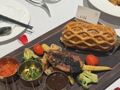 -静香HOUSE·全时段融合餐厅(七星欢乐颂店)