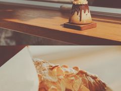 摩卡&nbsp;可颂-怪 kafe.